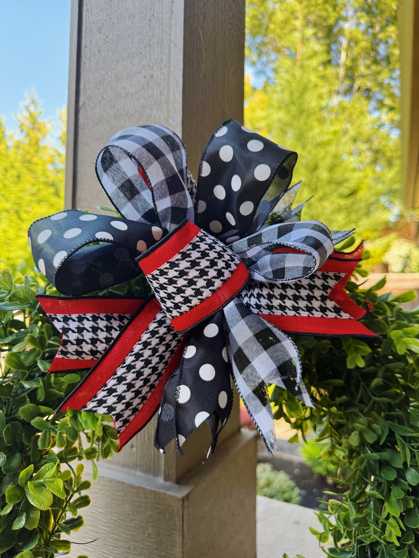 The Houndstooth Heaven