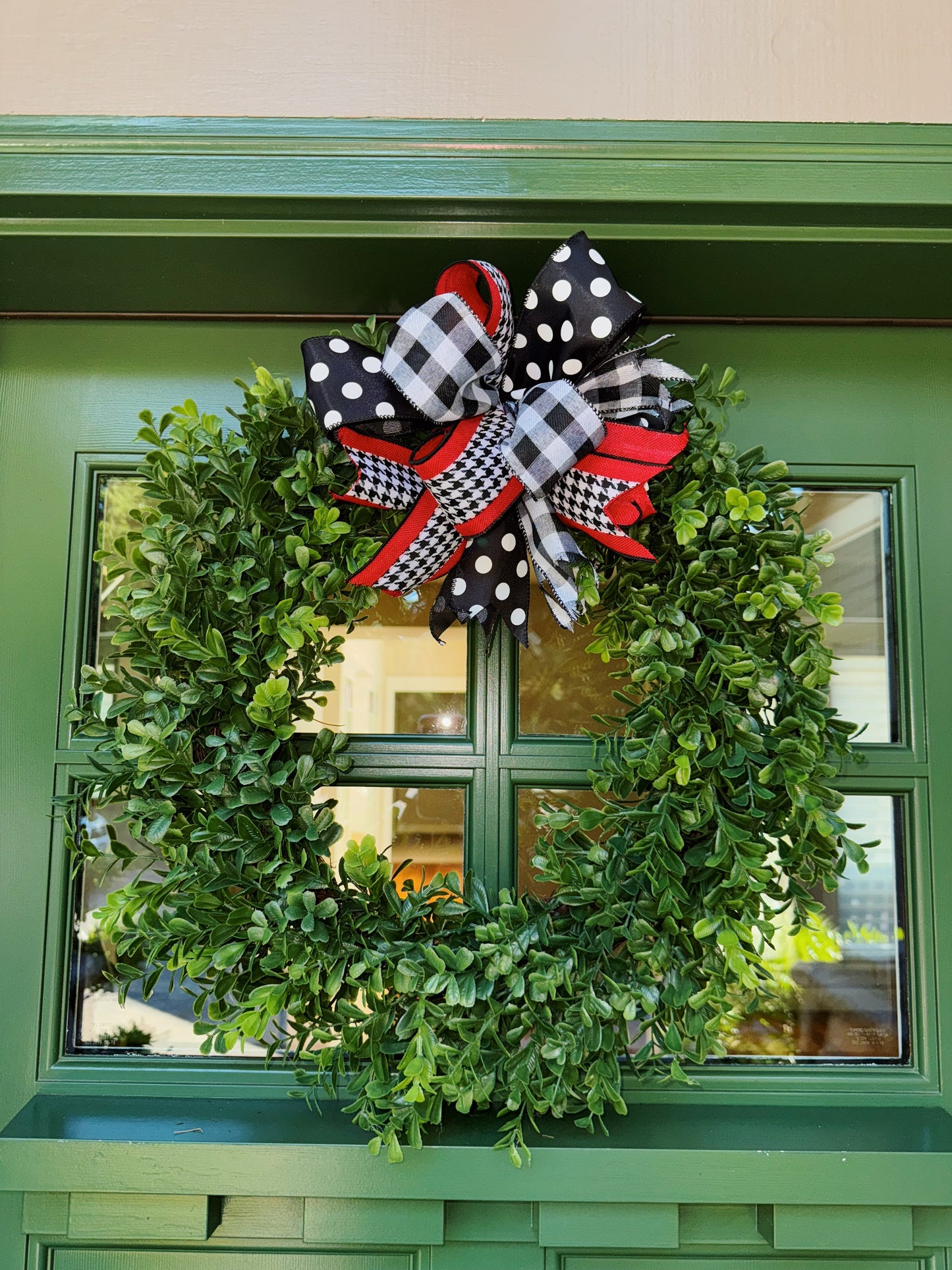 The Houndstooth Heaven